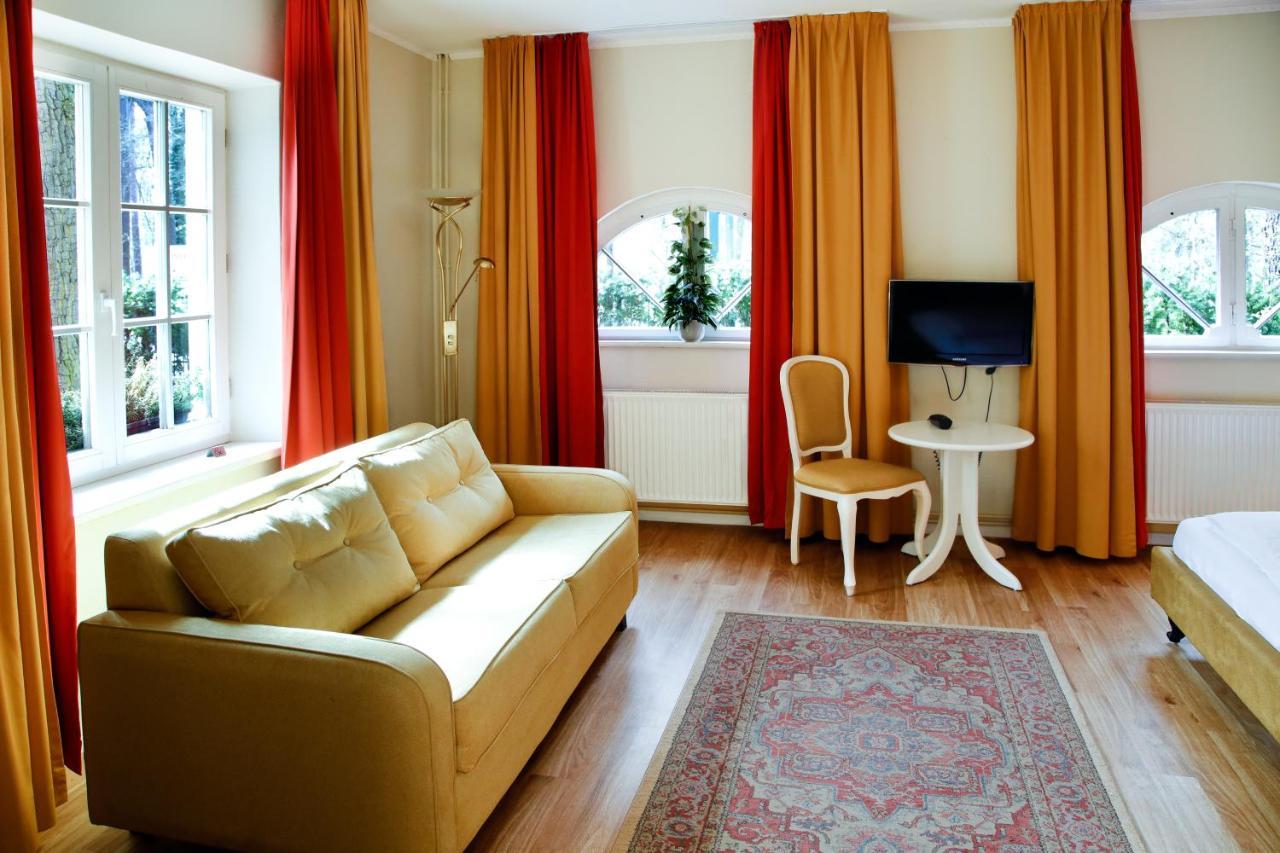 Hotel Kronprinz Falkensee Extérieur photo